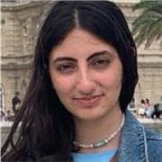 Enseignante langue arabe aux étudiants